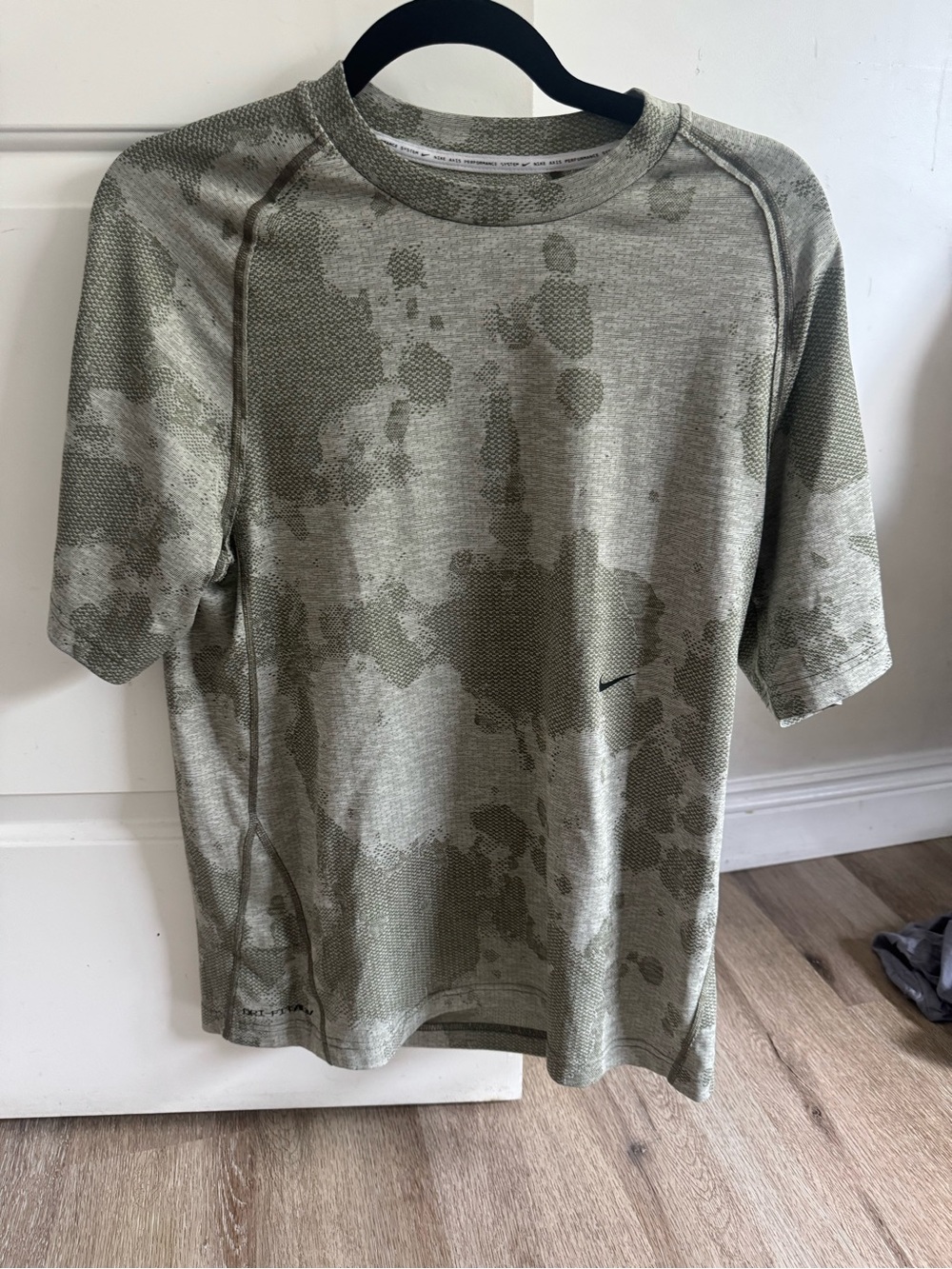 Nike APS Men’s Short Sleeve Dri-FIT Camo Tee - Olive